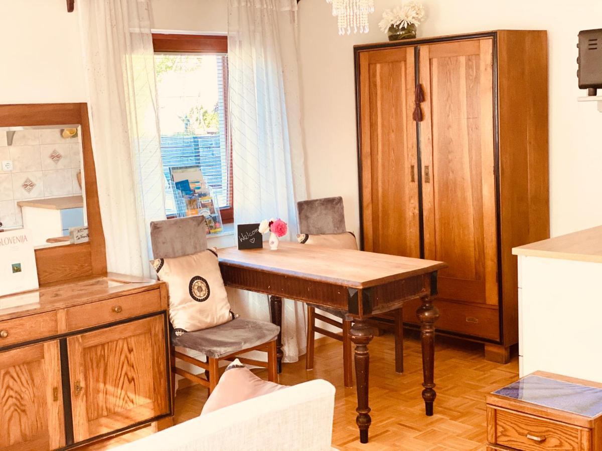 Guesthouse Sabine - Pr' Skminc Bohinjska Bela Zewnętrze zdjęcie