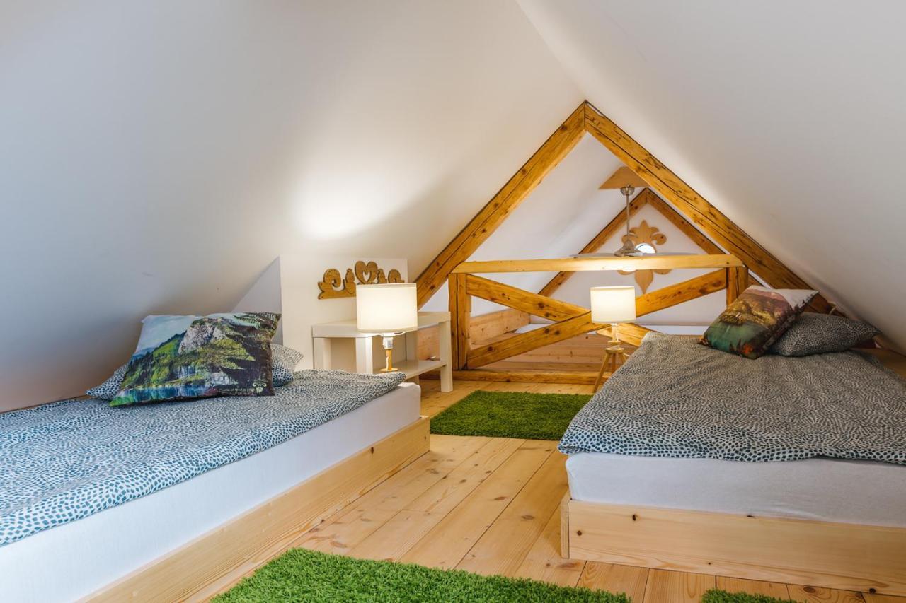 Guesthouse Sabine - Pr' Skminc Bohinjska Bela Zewnętrze zdjęcie